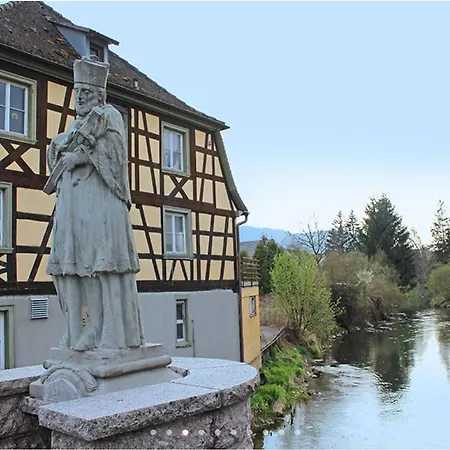 Hori Ferienwohnung Bohlingen (Singen)